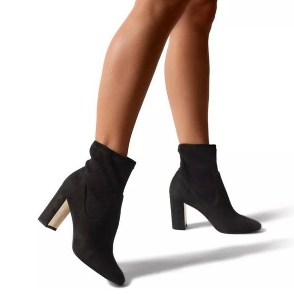 MARION PARKE “KATE” BLACK SUEDE BOOTIES - Picture 2 of 3